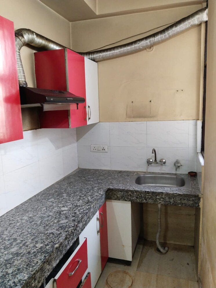 Kitchen, vaishali sector 6 2 Bedroom 800 Sq.Ft. Builder Floor In Vaishali Sector 6 Ghaziabad 7863187