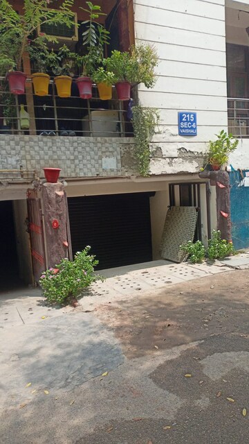 2 BHK Builder Floor – Exterior View View at Vaishali Sector 6 - for Sale