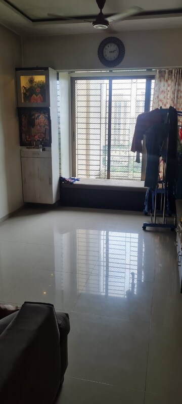 1 BHK Apartment For Rent in Squarefeet Grand Square, Anand Nagar