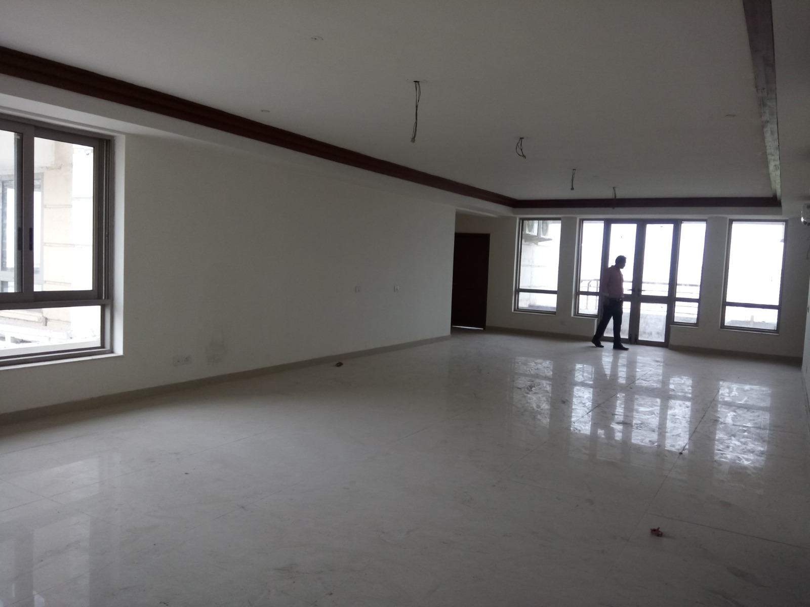 4 BHK + Servant Room,Study Room Apartment For Sale in Jaypee Greens Kalypso Court