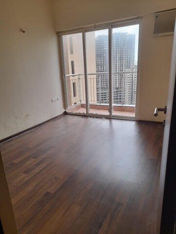 3 BHK Apartment For Rent in Runwal Greens, Mulund West