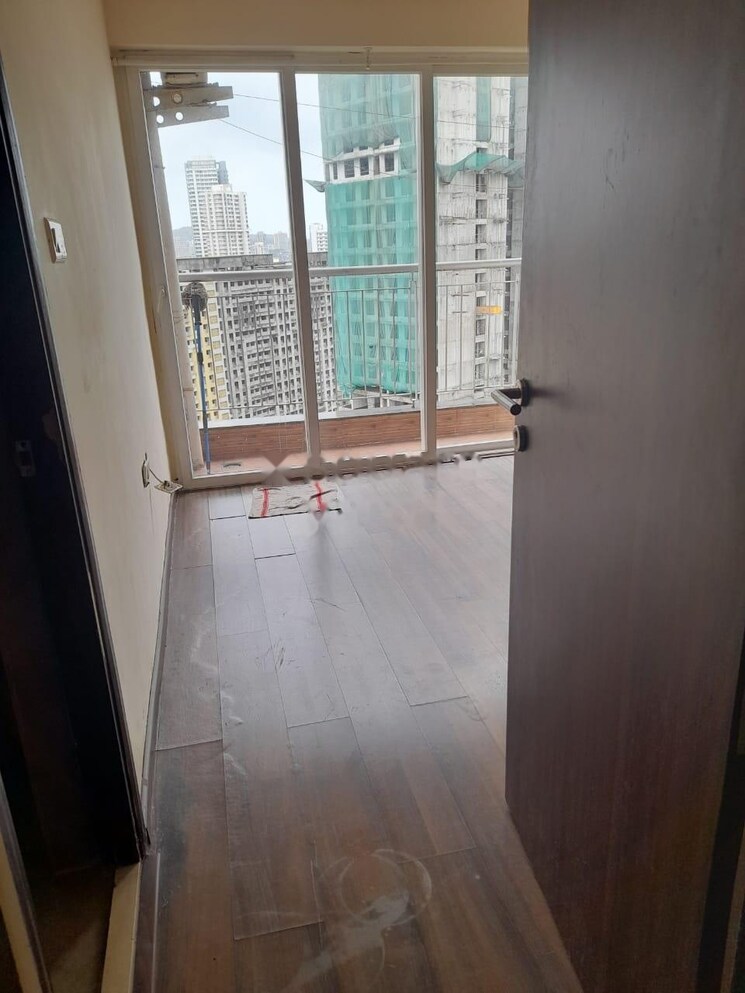 Balcony, runwal-greens 3 Bedroom 1085 Sq.Ft. Apartment In Mulund West Mumbai 7863626