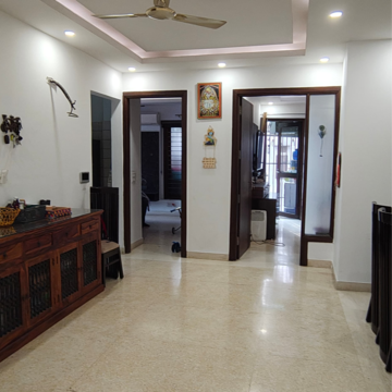 Building Lobby in 3 BHK Builder Floor at Kalkaji – for Sale
