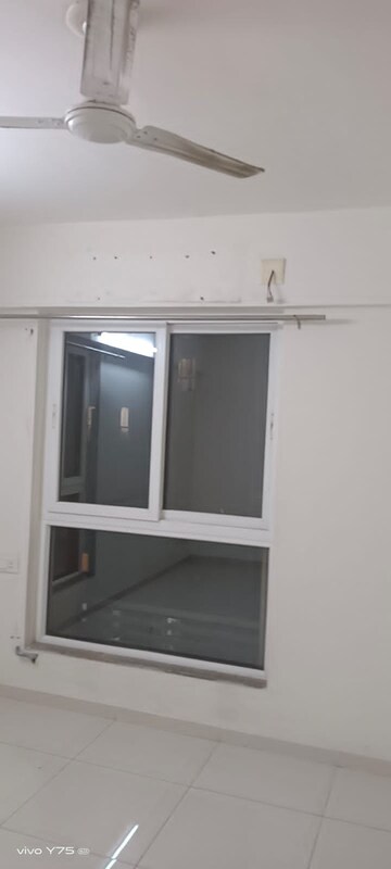 2 BHK Apartment For Rent in Pacifica North Enclave, Khodiyar