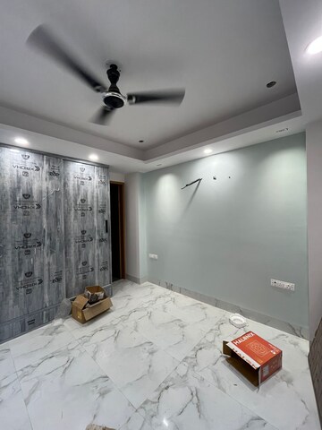 Bedroom in 5 BHK Apartment at Pioneer Park Presidia, Sector 62 – for Sale