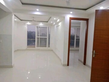 Living Room in 3 BHK Apartment at Unitech Harmony, Sector 50 – for Sale