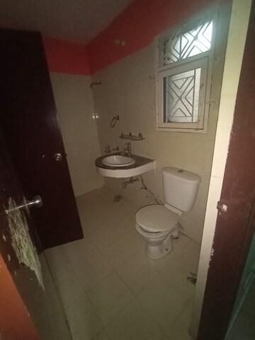 Bathroom in 2 BHK Apartment at New Friends Colony, Sanjay Nagar – for Sale