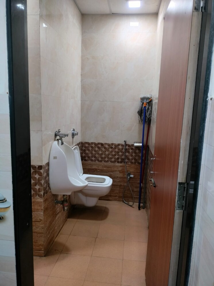 Floor Plan, lodha-supremus-2 Commercial Office Space 1945 Sq.Ft. In Wagle Industrial Estate Thane 7863895