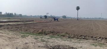  Plot For Sale in Bhopani Village