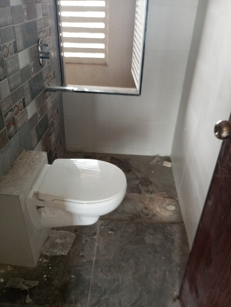 Bathroom, shreeji-phoenix-nest 1 Bedroom 600 Sq.Ft. Apartment In Roadpali Navi Mumbai 7863984