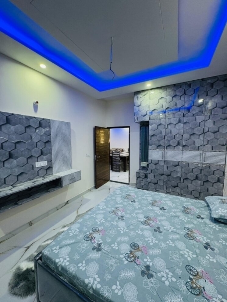 Bedroom, kharar mohali road 1 Bedroom 700 Sq.Ft. Apartment In Kharar Mohali Road Kharar 7864037