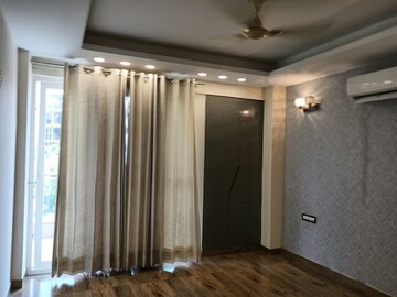 Bedroom in 2 BHK Apartment at Pioneer Park Phase 1, Sector 61 – for Sale