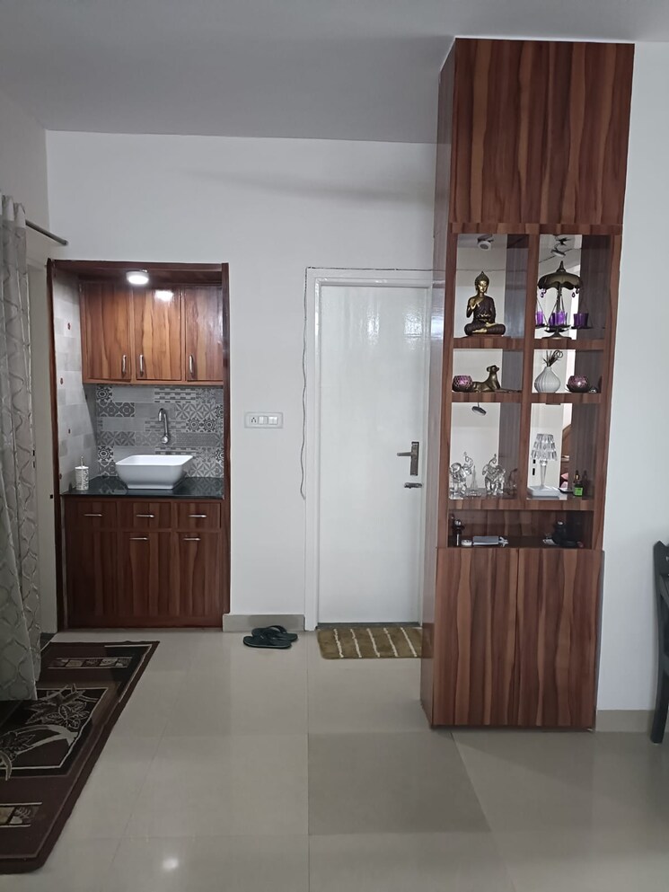Room, bptp-elite-floors 3.5 Bedroom 250 Sq.Yd. Apartment In Sector 83 Faridabad 7864103