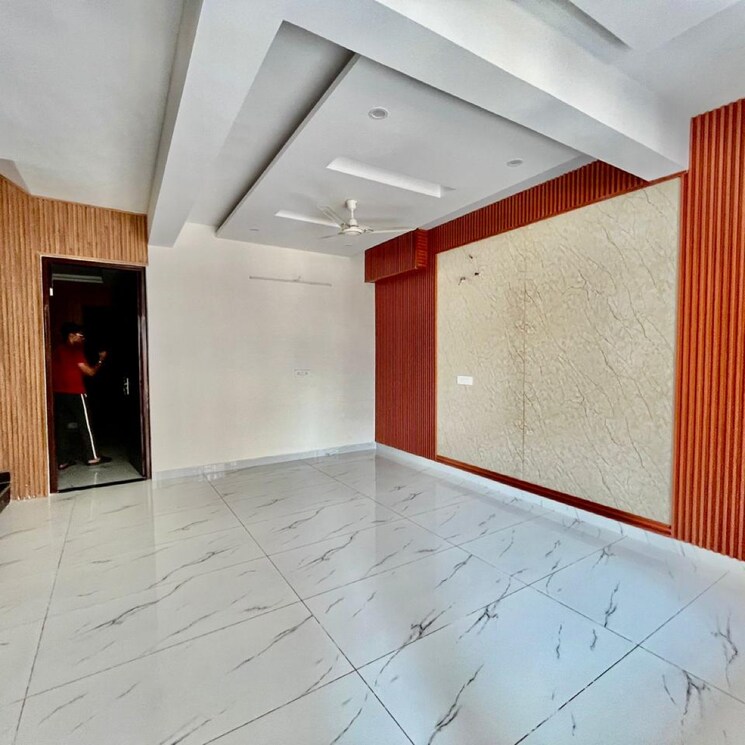 Room, peer mucchalla 4 Bedroom 1600 Sq.Ft. Villa In Peer Mucchalla Zirakpur 7864130