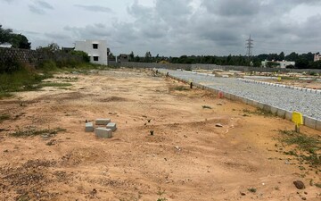 Plot For Sale in Dodda Aalada Mara Road