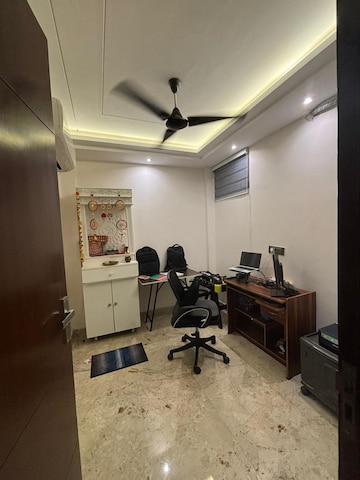 Living Room in 3 BHK Apartment at Uppal Southend, Sector 49 – for Sale