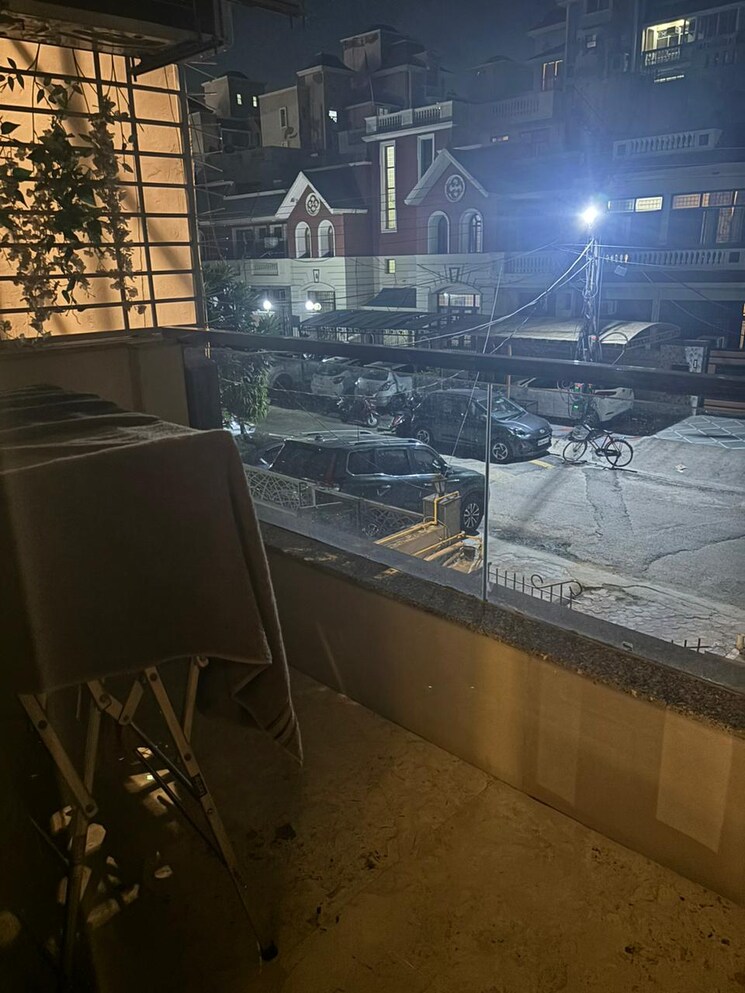 Balcony, uppal-southend 3 Bedroom 1400 Sq.Ft. Builder Floor In Sector 49 Gurgaon 7864343