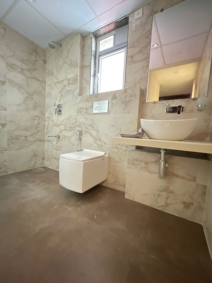 Bathroom, kanakia-pixel 4 Bedroom 1334 Sq.Ft. Apartment In Powai Mumbai 7864418