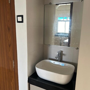 Bathroom in 3 BHK Apartment at Juhu Shalimar CHS, Gulmohar Colony – for Rent