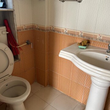 Attached Bathroom in 3 BHK Apartment at Juhu Shalimar CHS, Gulmohar Colony – for Rent