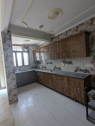 3 BHK Apartment For Sale in Raheja Vedaanta, Sector 108