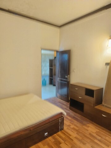 Master Bedroom in 2 BHK Builder Floor at Green Park – for Rent