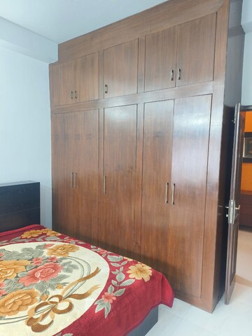 Bedroom in 2 BHK Builder Floor at Green Park – for Rent