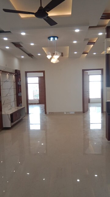 4 BHK Builder Floor For Sale in Sector 85