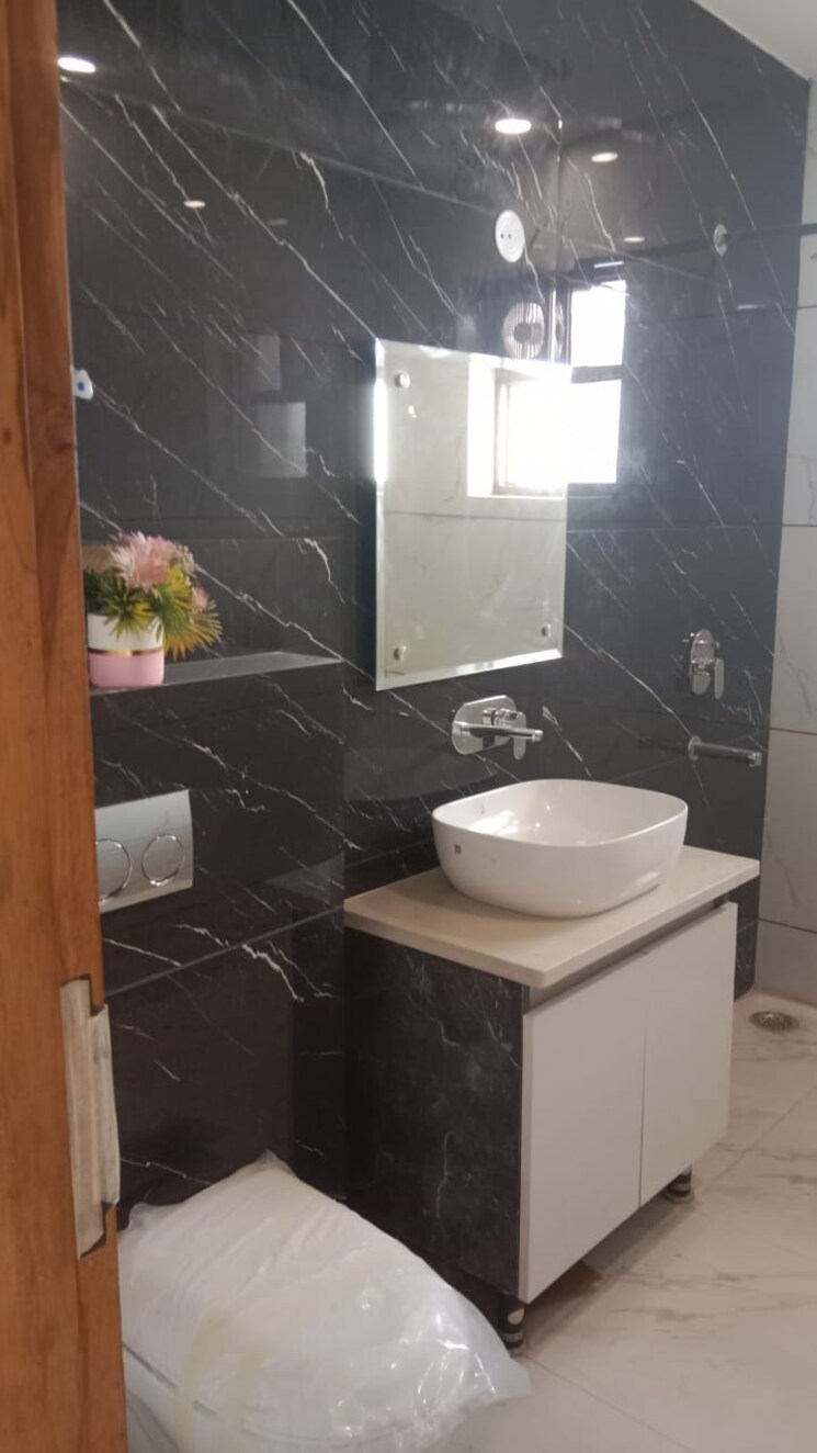 Master Bedroom, sector 85 4 Bedroom 350 Sq.Yd. Builder Floor In Sector 85 Faridabad 7864730