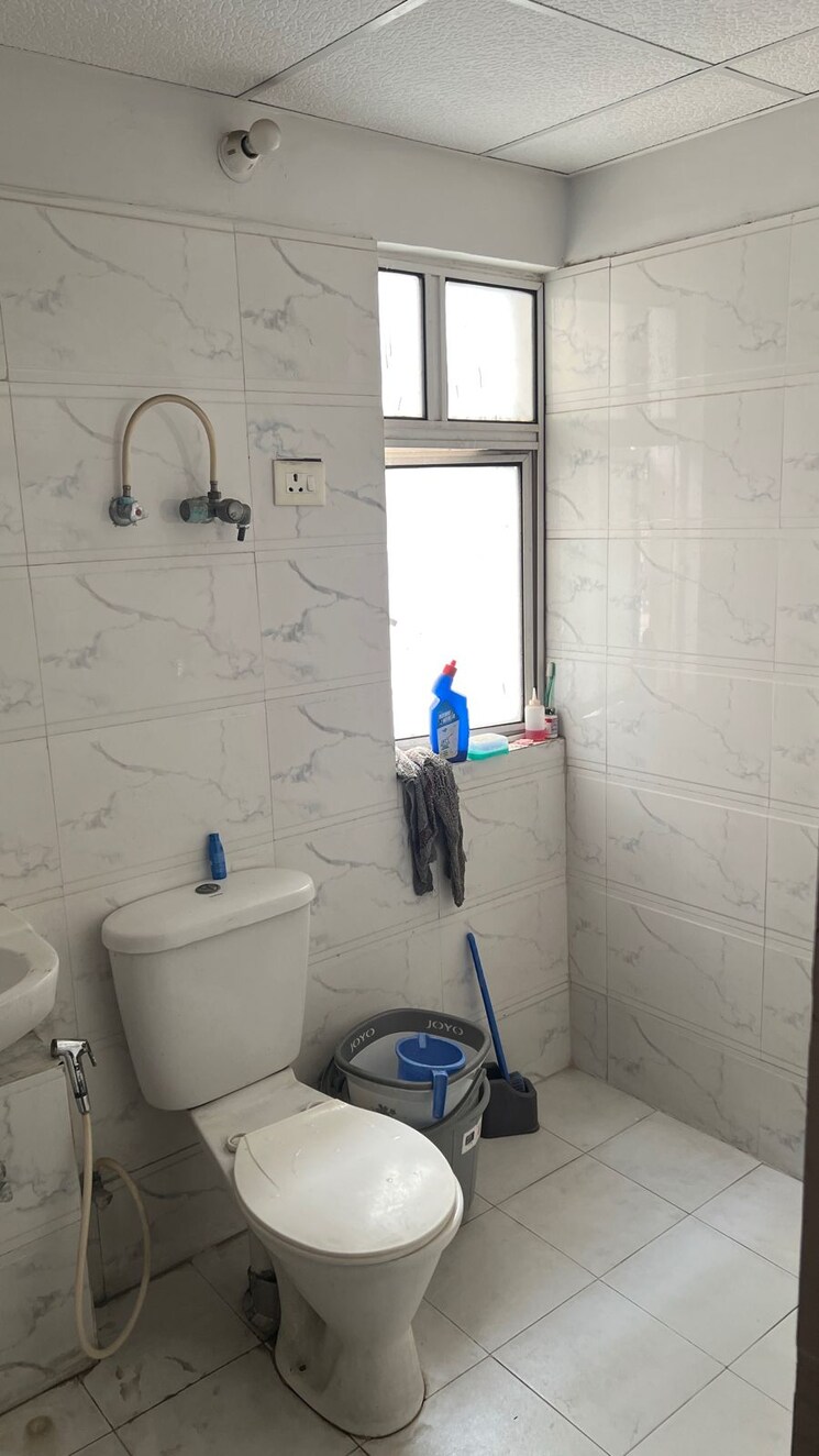 Bathroom, vvip-nest 1 Bedroom 670 Sq.Ft. Apartment In Raj Nagar Extension Ghaziabad 7864741