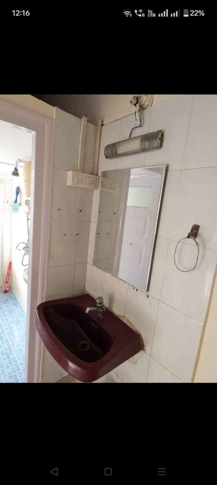 Bathroom, kulkarni-building 2 Bedroom 750 Sq.Ft. Apartment In Dadar West Mumbai 7864787