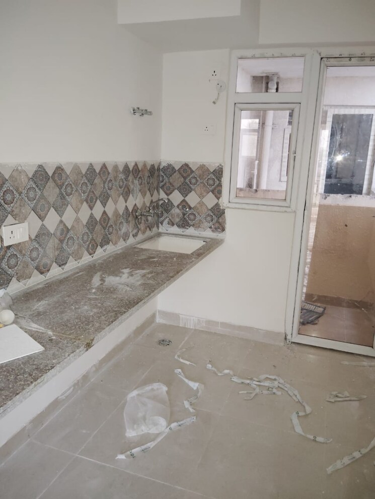 Balcony, shree-vardhman-green-court 2 Bedroom 536 Sq.Ft. Apartment In Sector 90 Gurgaon 7864799