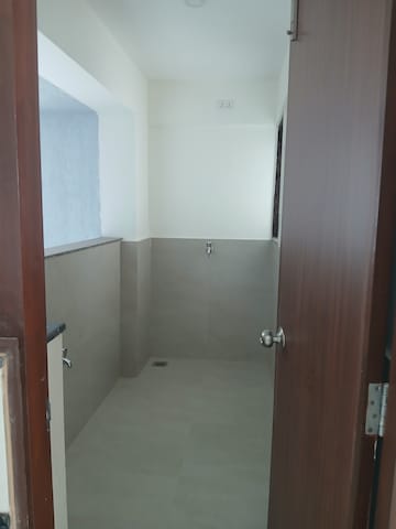 Bathroom in 4 BHK Apartment at Mantra Sky Homes, Magarpatta City – for Sale