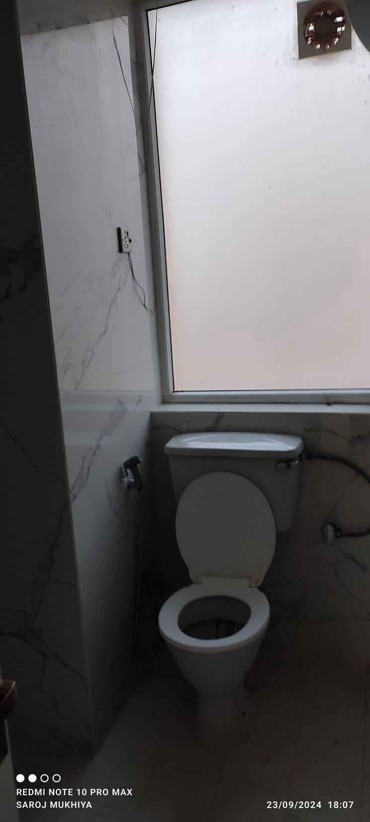 Bathroom, dlf-silver-oaks 4 Bedroom 2100 Sq.Ft. Apartment In Sector 26 Gurgaon 7864819