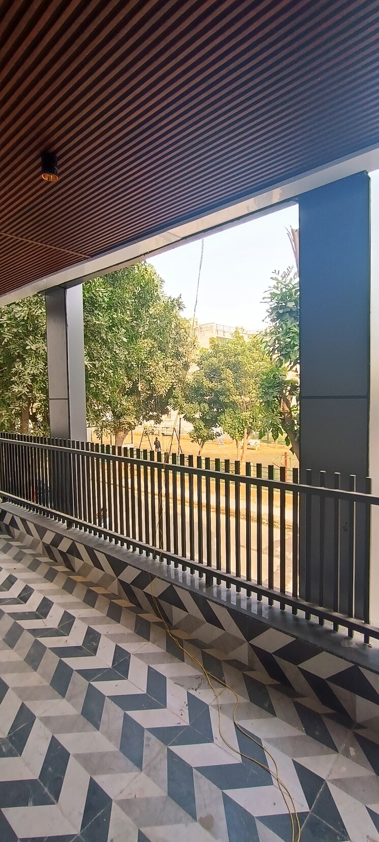 Balcony, sector 85 4 Bedroom 350 Sq.Yd. Builder Floor In Sector 85 Faridabad 7864883