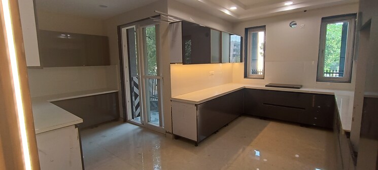 Living Room, sector 85 4 Bedroom 350 Sq.Yd. Builder Floor In Sector 85 Faridabad 7864883