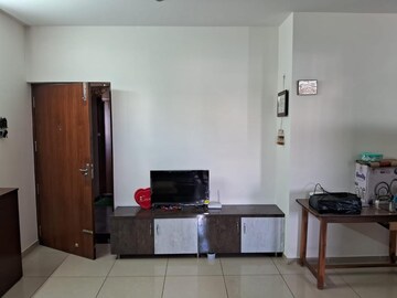 1 BHK Apartment For Rent in Goyal Footprints Thanisandra Main Road Bangalore  7864884