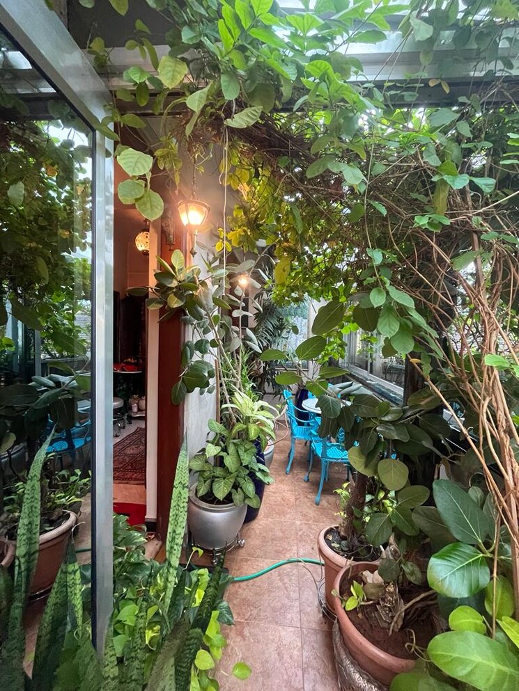 Garden, revills-apartment 4 Bedroom 2860 Sq.Ft. Apartment In Cuffe Parade Mumbai 7864982