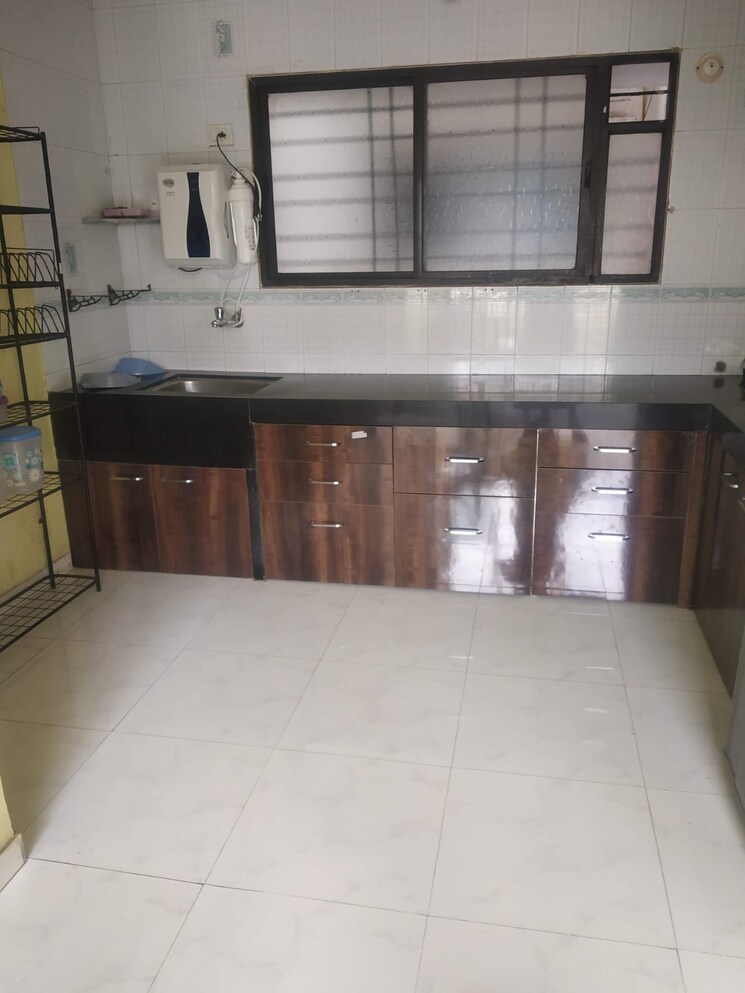 Kitchen, runal-deepmala 3 Bedroom 1150 Sq.Ft. Apartment In Pimple Saudagar Pune 7865303
