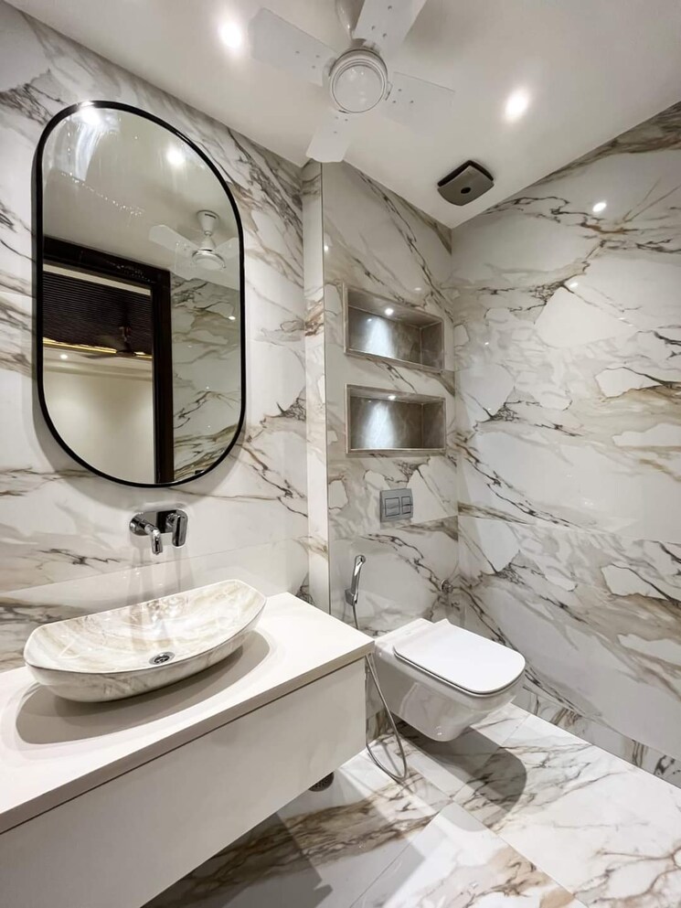 Bathroom, sector 5 2 Bedroom 1270 Sq.Ft. Builder Floor In Sector 5 Gurgaon 7865261