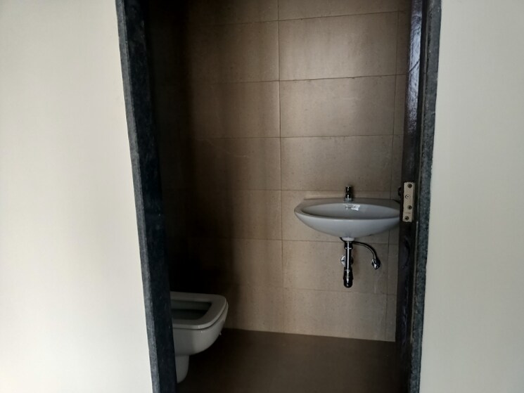 Bathroom, runwal-eirene 1 Bedroom 423 Sq.Ft. Apartment In Balkum Pada Thane 7865388