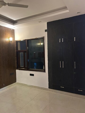 Room in 3.5 BHK Builder Floor at Ace Palm Floors, Sector 89 – for Sale