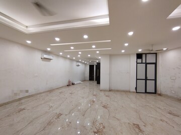 Room in 3.5 BHK Builder Floor at Ace Palm Floors, Sector 89 – for Sale