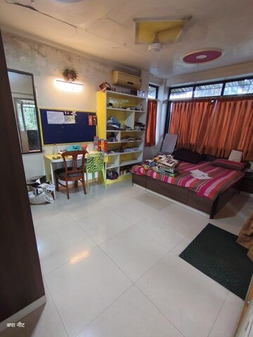 Room in 2 BHK Apartment at Mahindra Mahendra Gesco, Goregaon West – for Rent