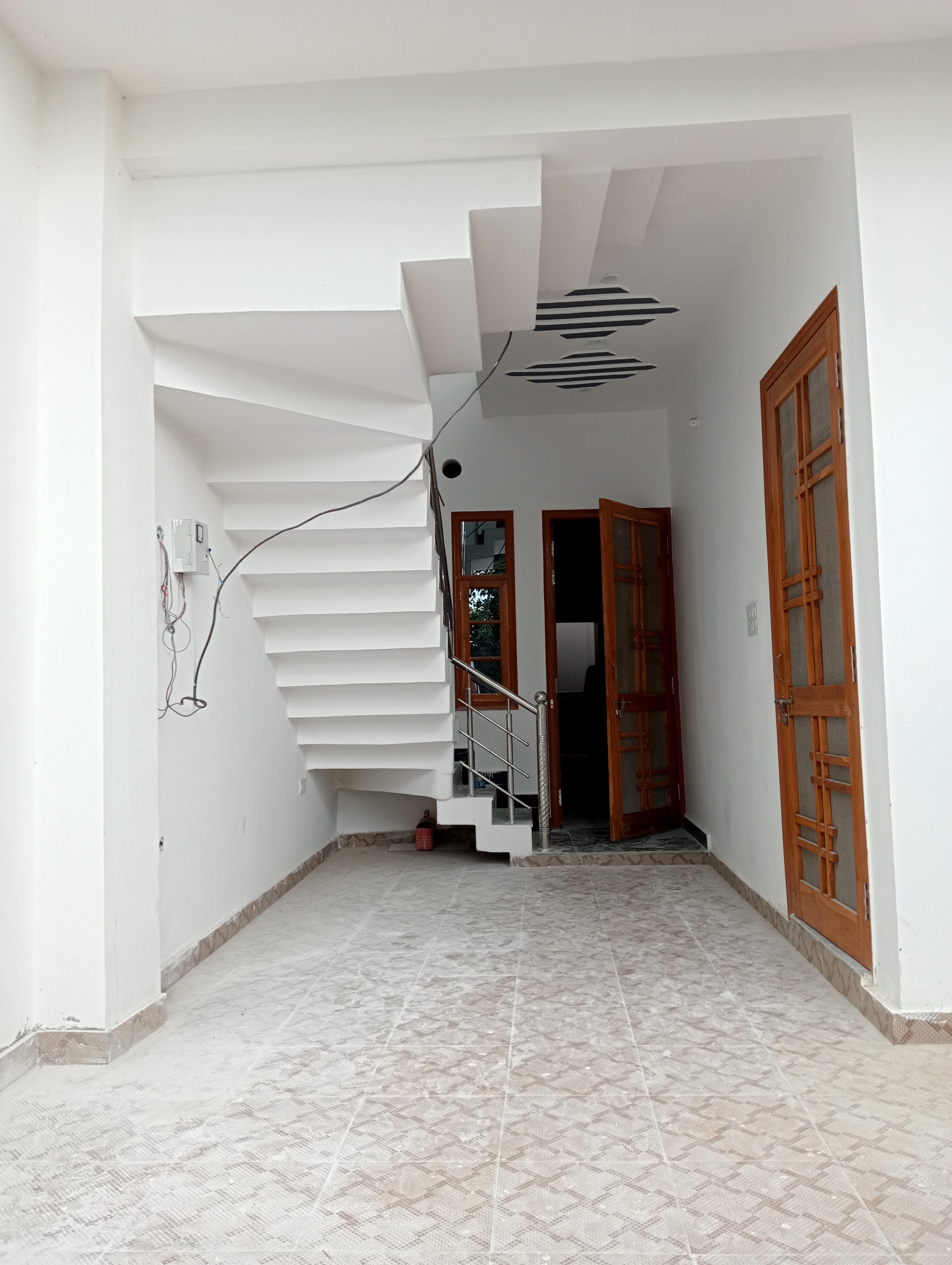 3 BHK Villa For Sale in Gomti Vihar 