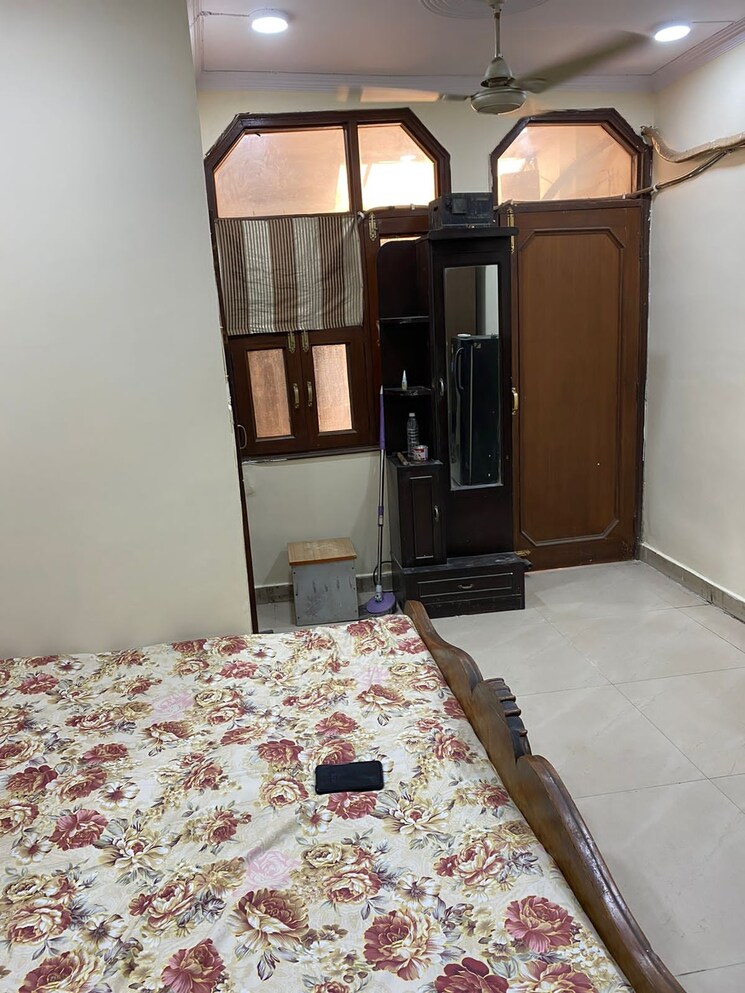 Bedroom, pradhan-puram 2 Bedroom 100 Sq.Yd. Independent House In Akash Nagar Ghaziabad 7865855