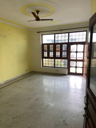 4 BHK Independent House For Rent in RWA Apartments Sector 52 Sector 52 Noida  7866032