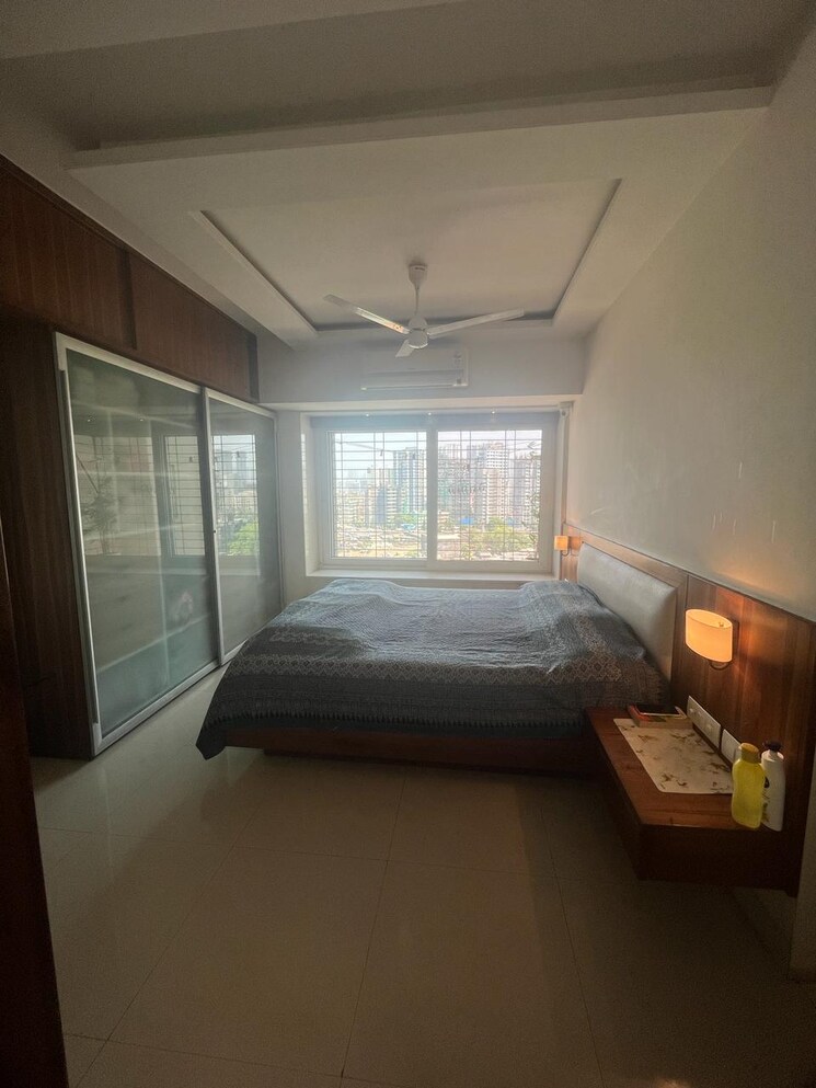 Bedroom, evershine-embassy 2.5 Bedroom 1000 Sq.Ft. Apartment In Andheri West Mumbai 7866196