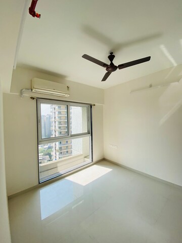2 BHK Apartment For Rent in Ashar Axis, Majiwada