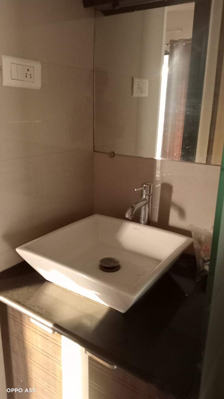 Bathroom, gajra-bhoomi-heights 2.5 Bedroom 1450 Sq.Ft. Apartment In Kharghar Navi Mumbai 7866236